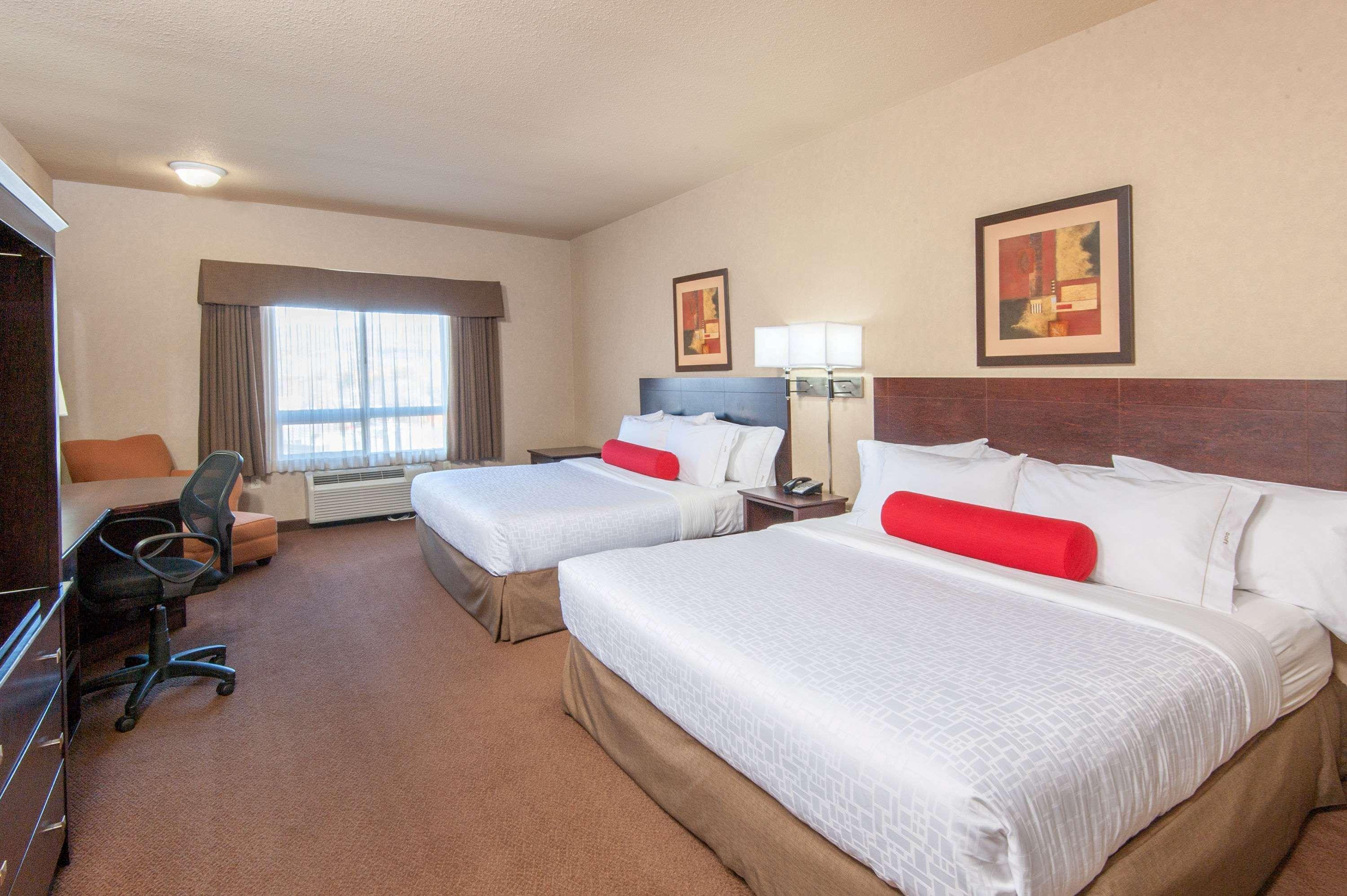 Ramada By Wyndham Drumheller Hotel & Suites Kültér fotó